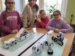 b_1024_768_0_00_images_2023_2024_KAWA_KonferencjaIwE_406847860_812899467304670_1037415238033876686_n